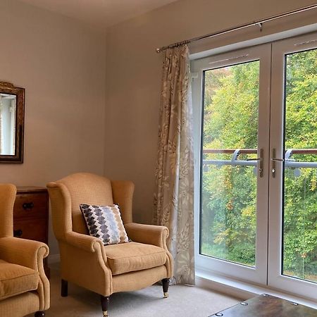 Hedgefield House - Serene Top Floor Flat Inverness Ngoại thất bức ảnh